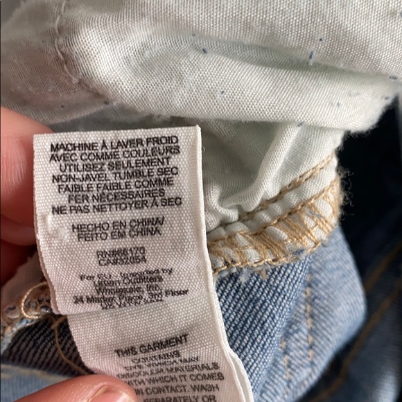 Free people 26” waist floral jeans cropped pant - Picture 6 of 7